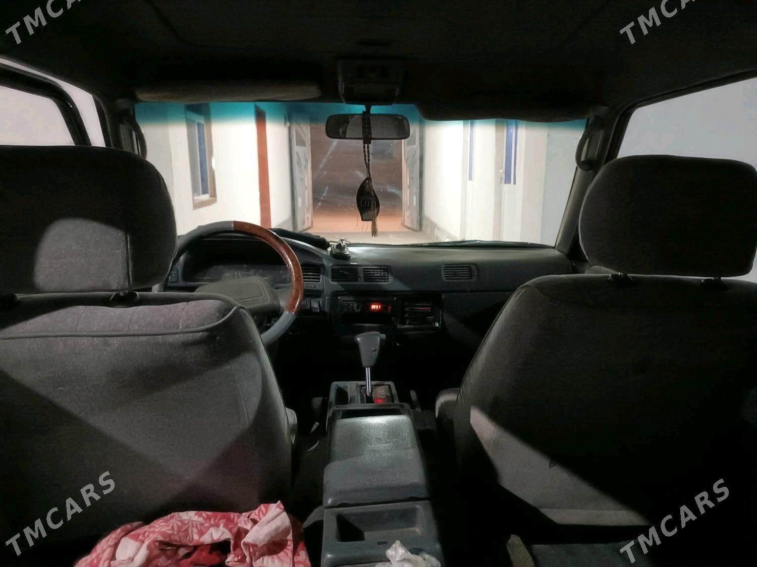 Toyota Town Ace 1993 - 55 000 TMT - Туркменабат - img 3