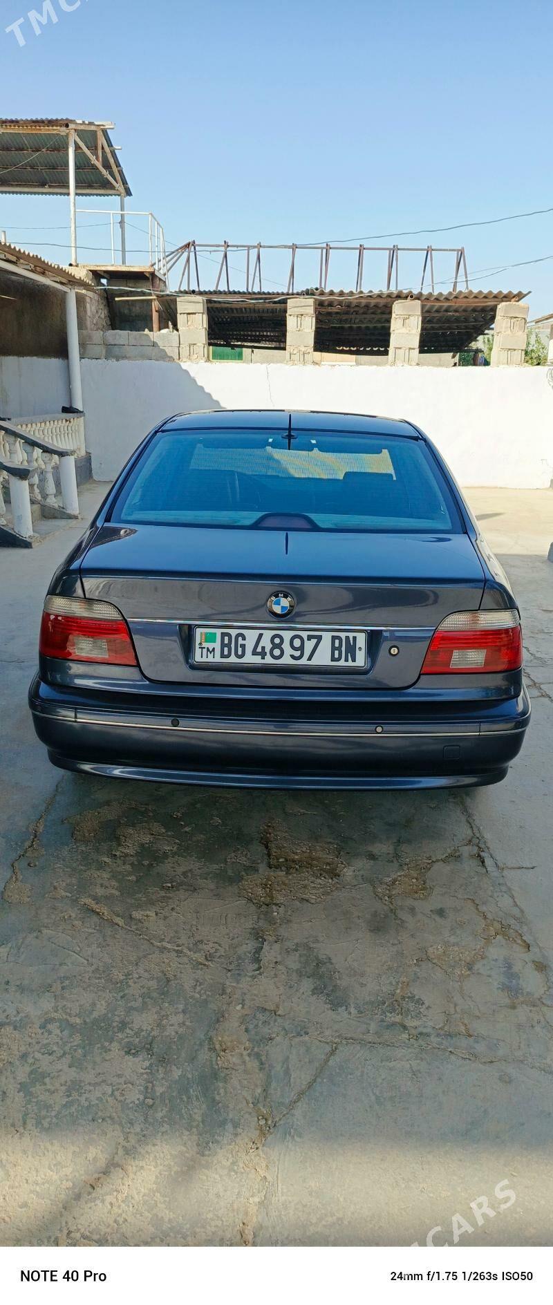 BMW E39 2002 - 129 000 TMT - Balkanabat - img 7