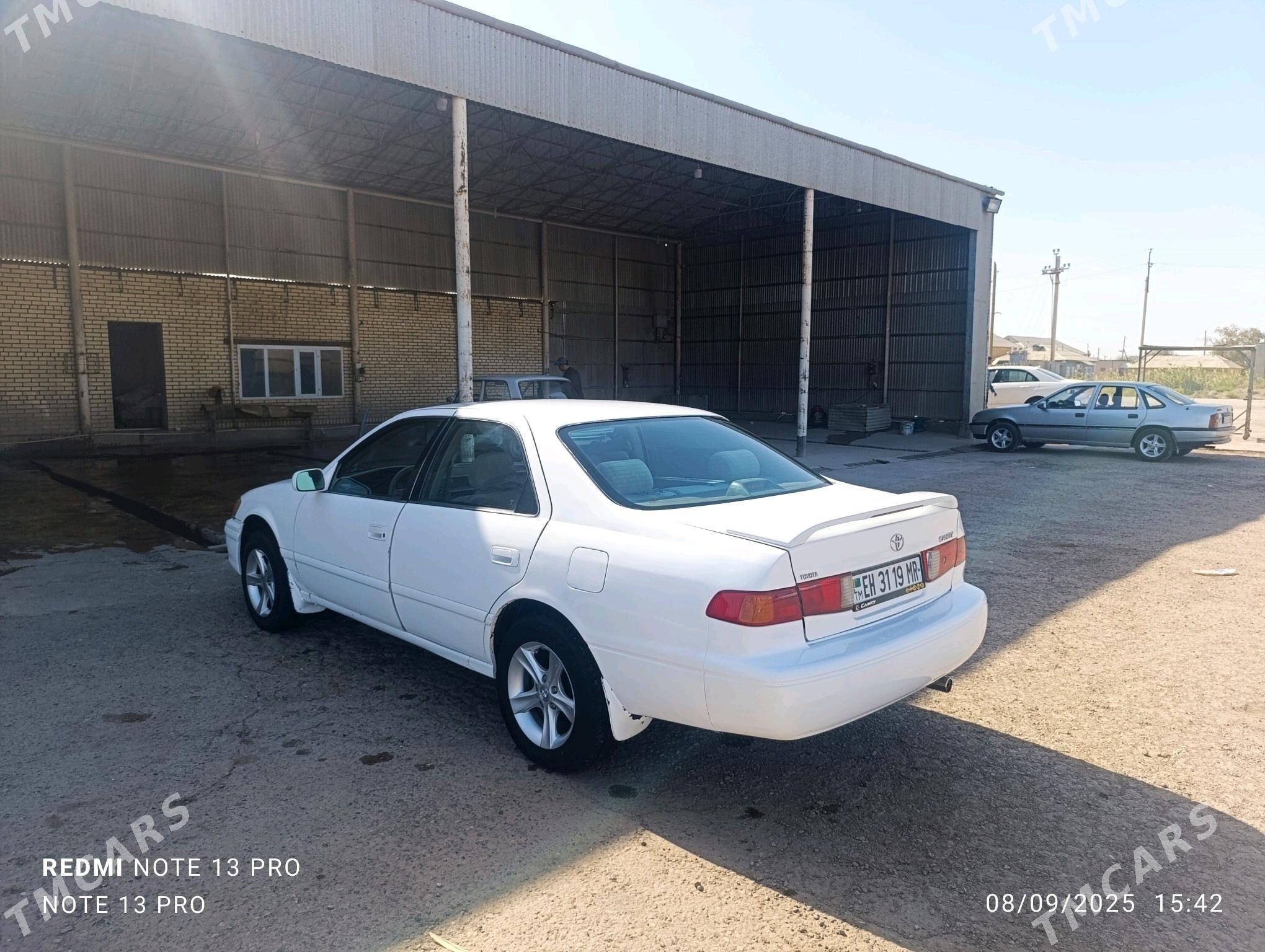 Toyota Camry 1999 - 126 000 TMT - Мары - img 4