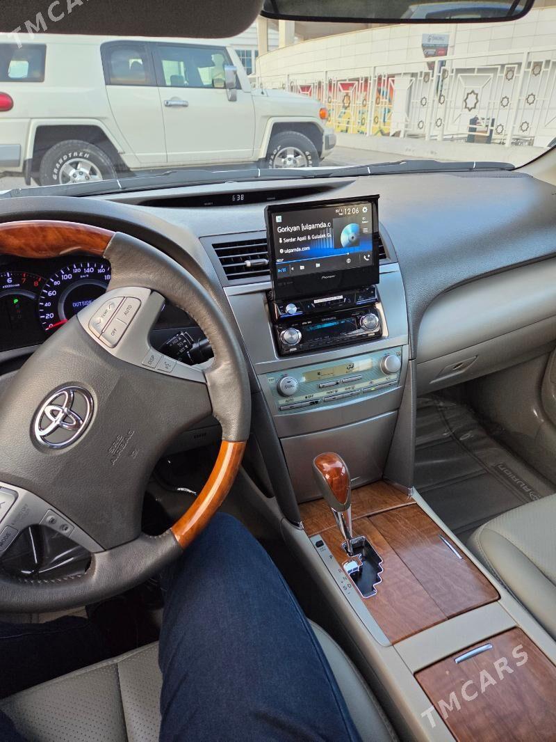 Toyota Aurion 2010 - 272 000 TMT - 30 мкр - img 3