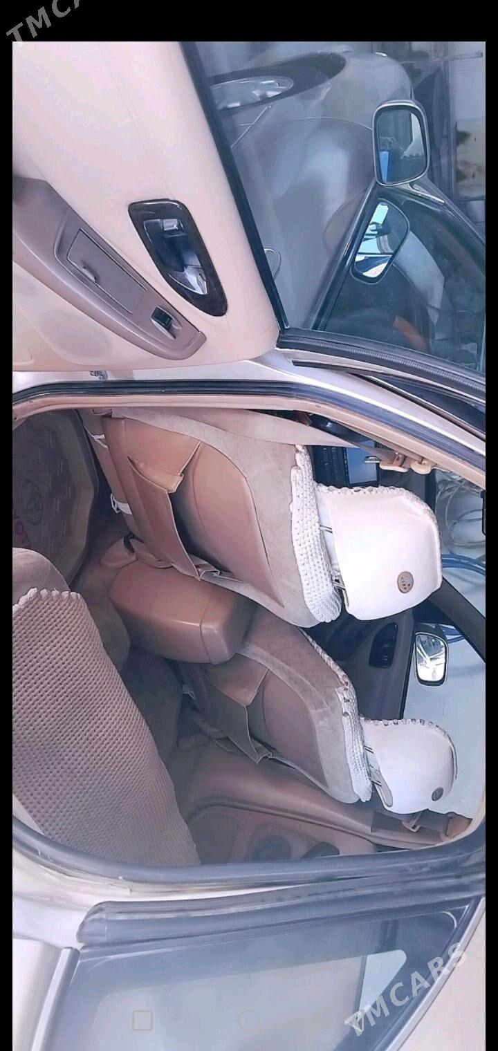 Toyota Avalon 1997 - 125 000 TMT - Берекет - img 3