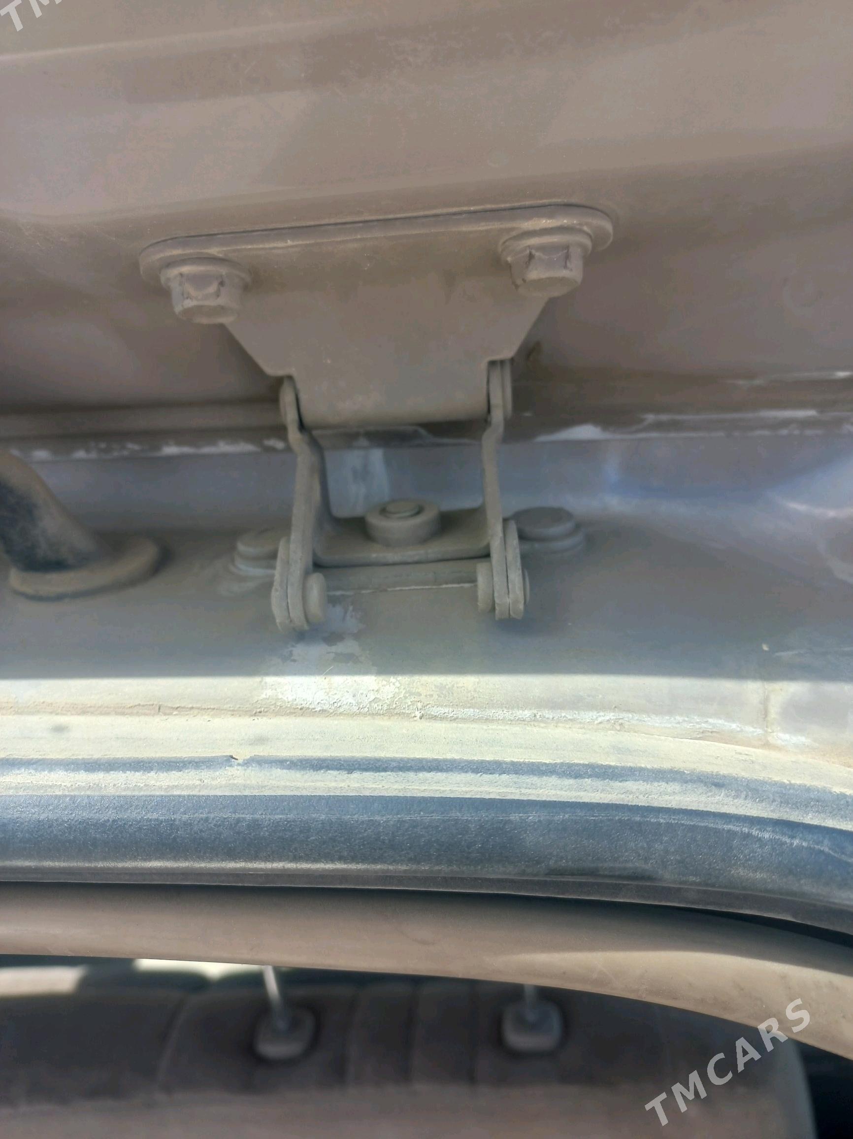 Toyota Sienna 2002 - 140 000 TMT - Туркменабат - img 4