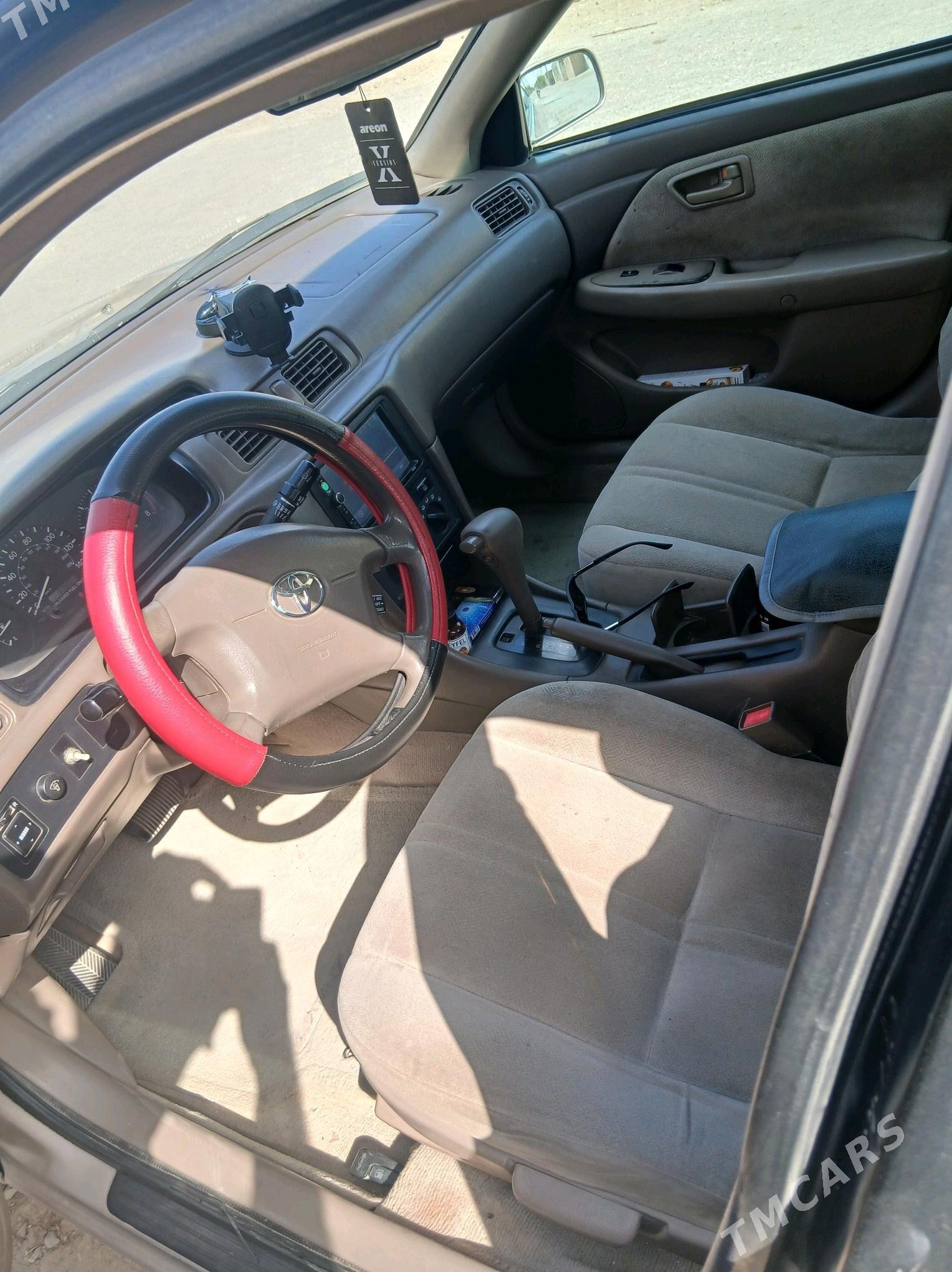 Toyota Camry 2000 - 130 000 TMT - Мары - img 5