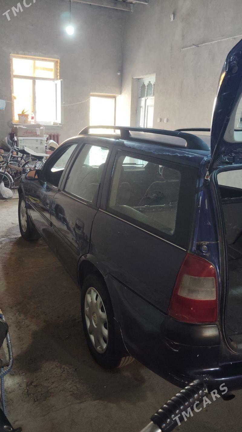 Opel Vectra 1997 - 40 000 TMT - Дашогуз - img 5