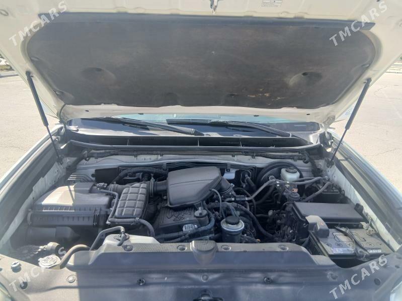 Toyota Land Cruiser Prado 2010 - 500 000 TMT - Дянев - img 3