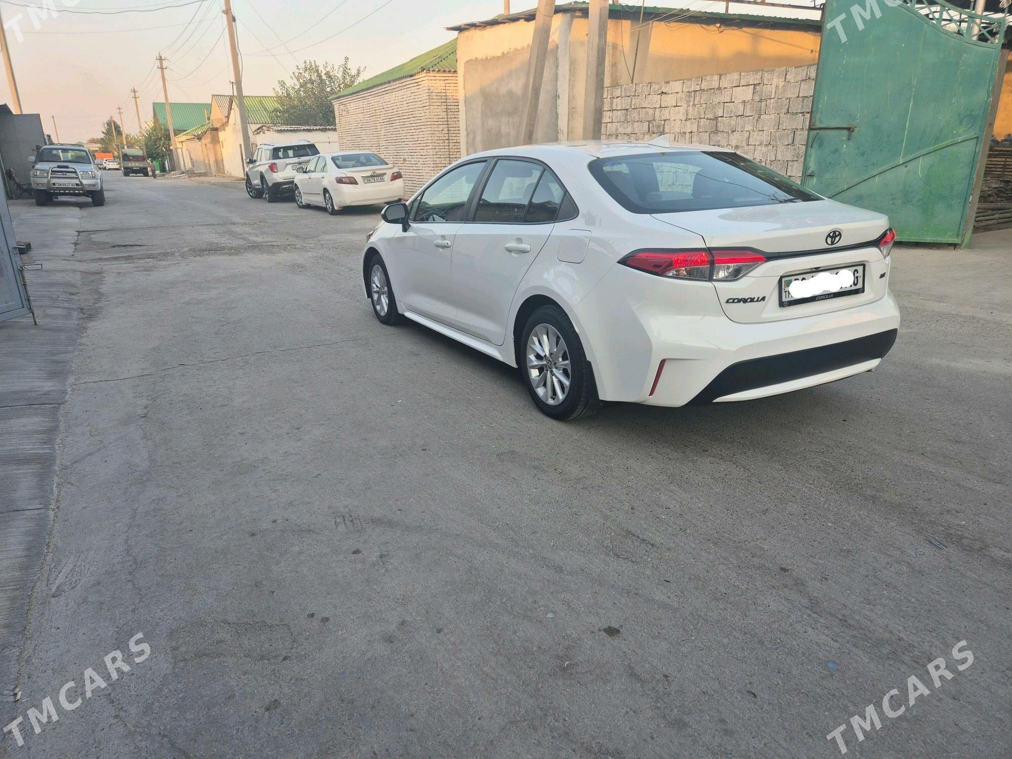 Toyota Corolla 2022 - 236 400 TMT - Büzmeýin - img 3
