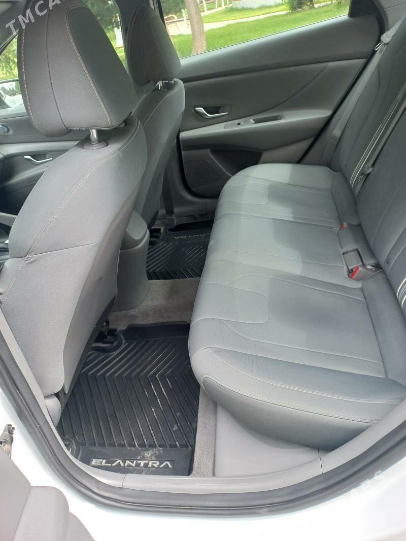 Hyundai Elantra 2022 - 245 000 TMT - Ашхабад - img 10
