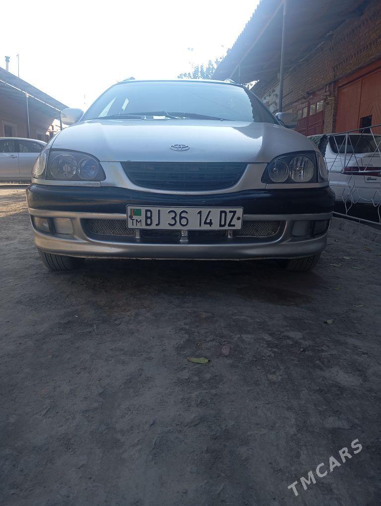 Toyota Avensis 1998 - 85 000 TMT - Дашогуз - img 2