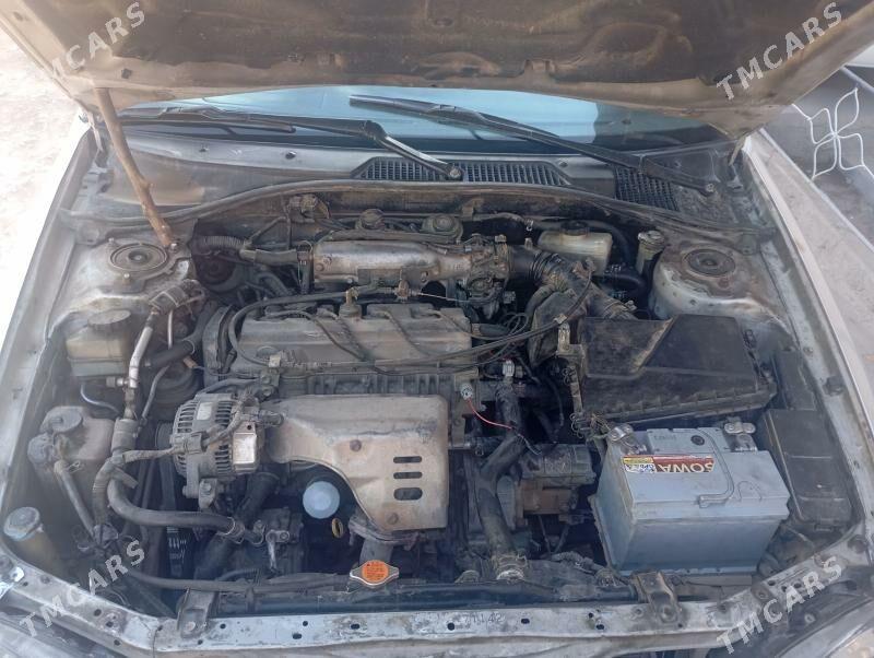 Toyota Avensis 1998 - 85 000 TMT - Дашогуз - img 7