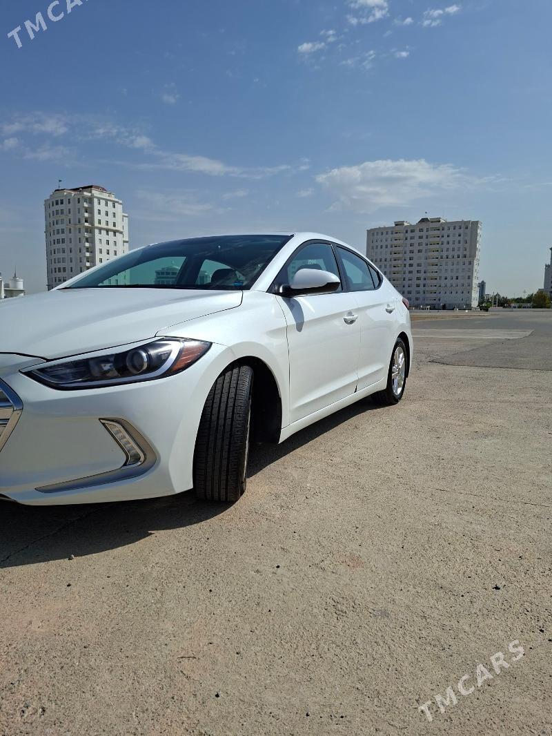 Hyundai Elantra 2017 - 200 000 TMT - Ким район - img 3