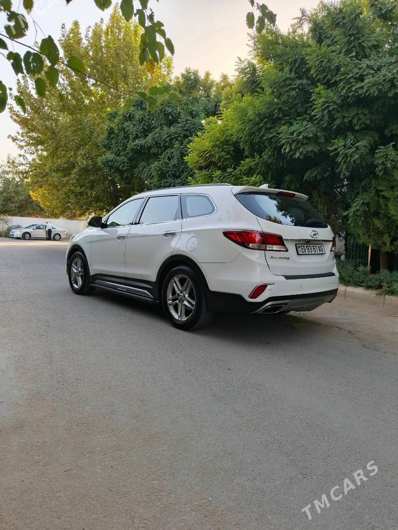 Hyundai Santa Fe 2017 - 345 000 TMT - Aşgabat - img 2