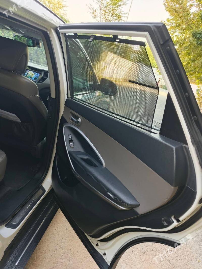 Hyundai Santa Fe 2017 - 345 000 TMT - Aşgabat - img 8