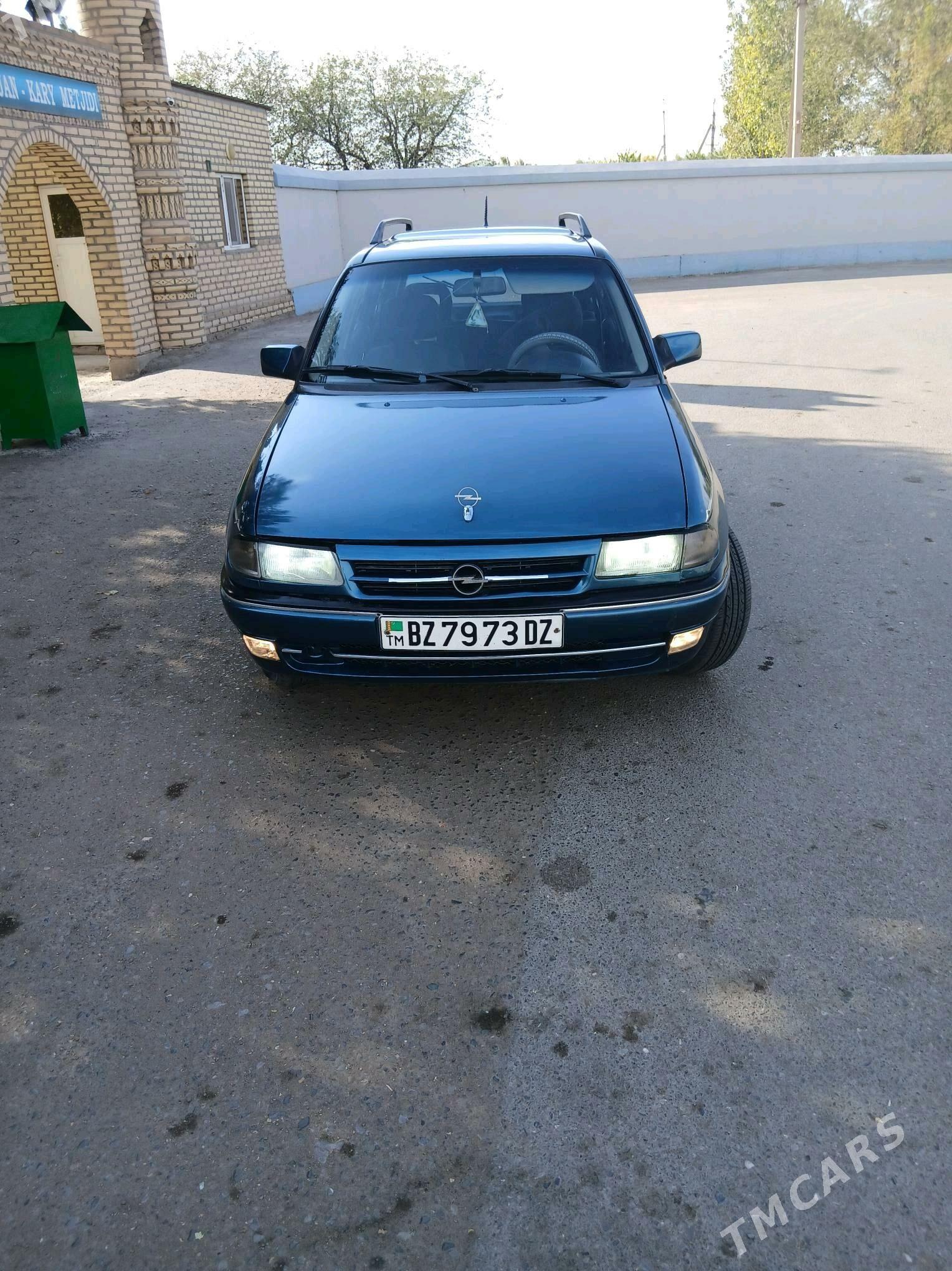 Opel Astra 1993 - 42 000 TMT - Gubadag - img 2