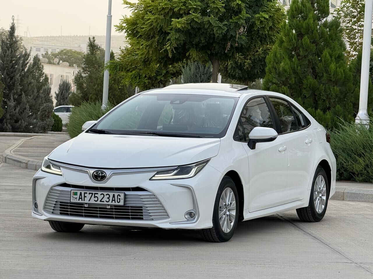 Toyota Corolla 2022 - 305 000 TMT - Aşgabat - img 3