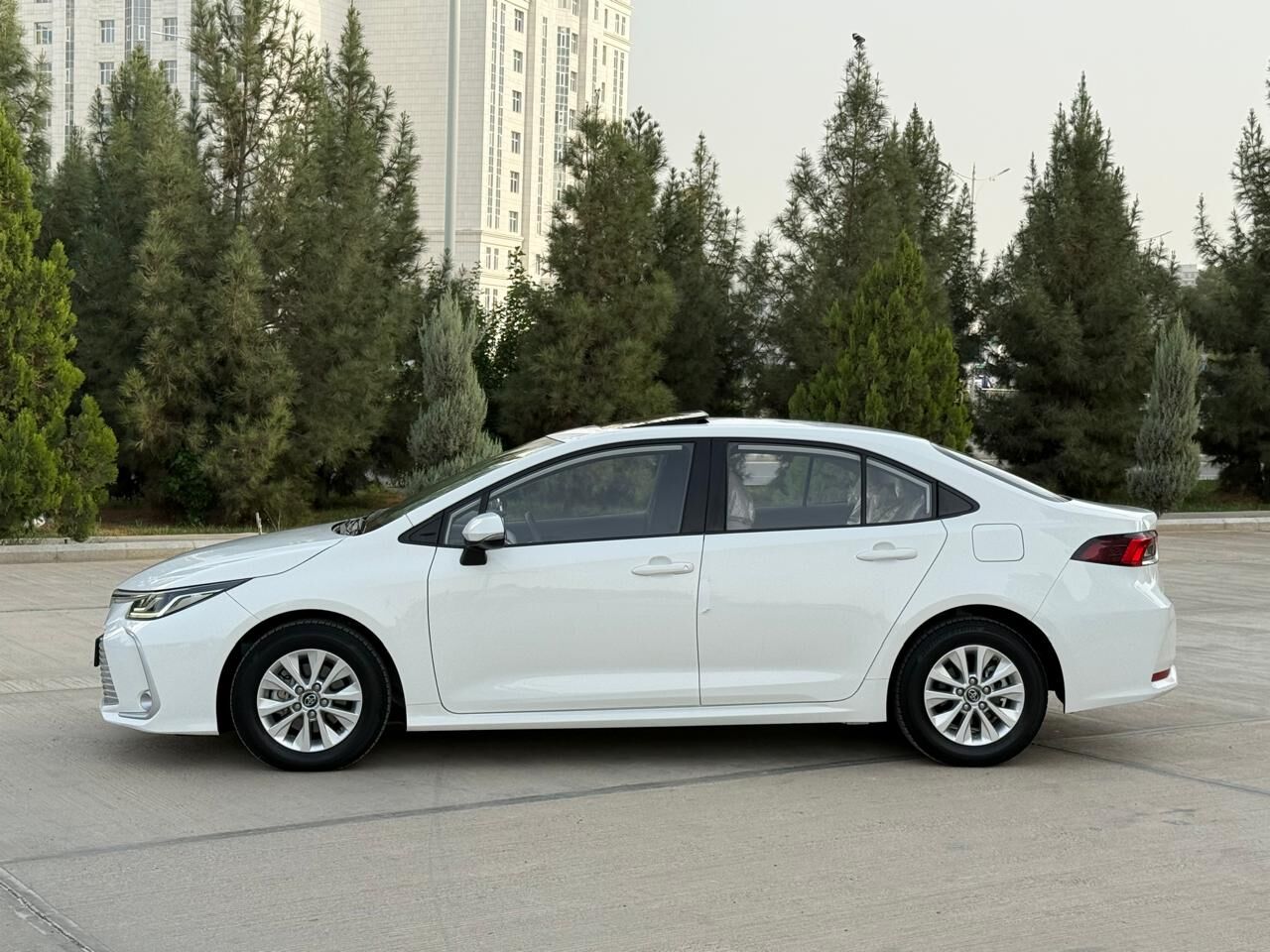 Toyota Corolla 2022 - 305 000 TMT - Aşgabat - img 6