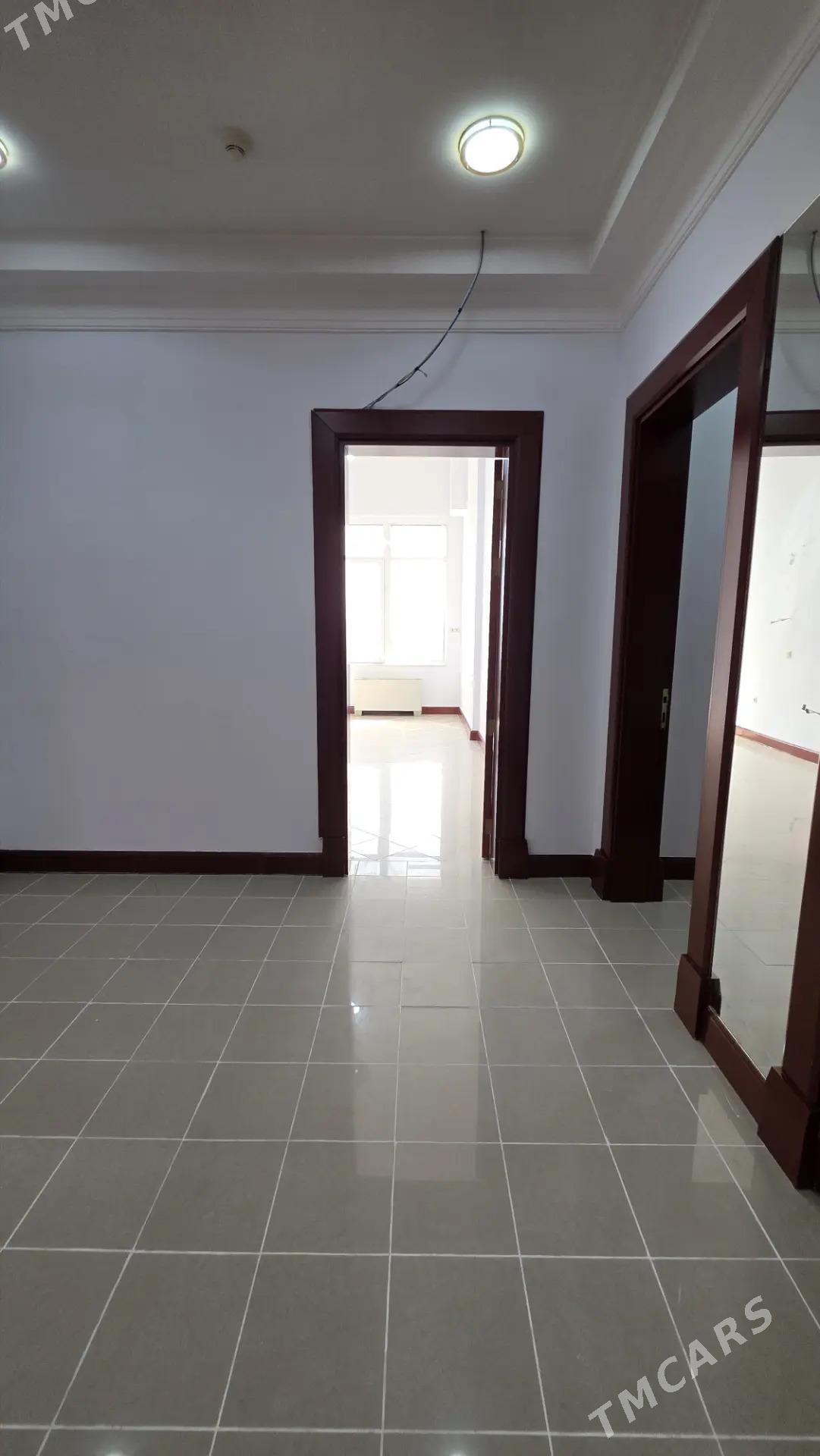 Şayoly elitka 3kom 150m² - Ашхабад - img 9