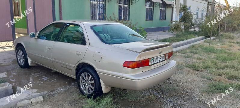 Toyota Camry 2000 - 134 000 TMT - Ёлётен - img 4