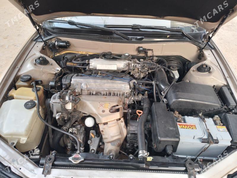 Toyota Camry 1993 - 112 000 TMT - Мары - img 4