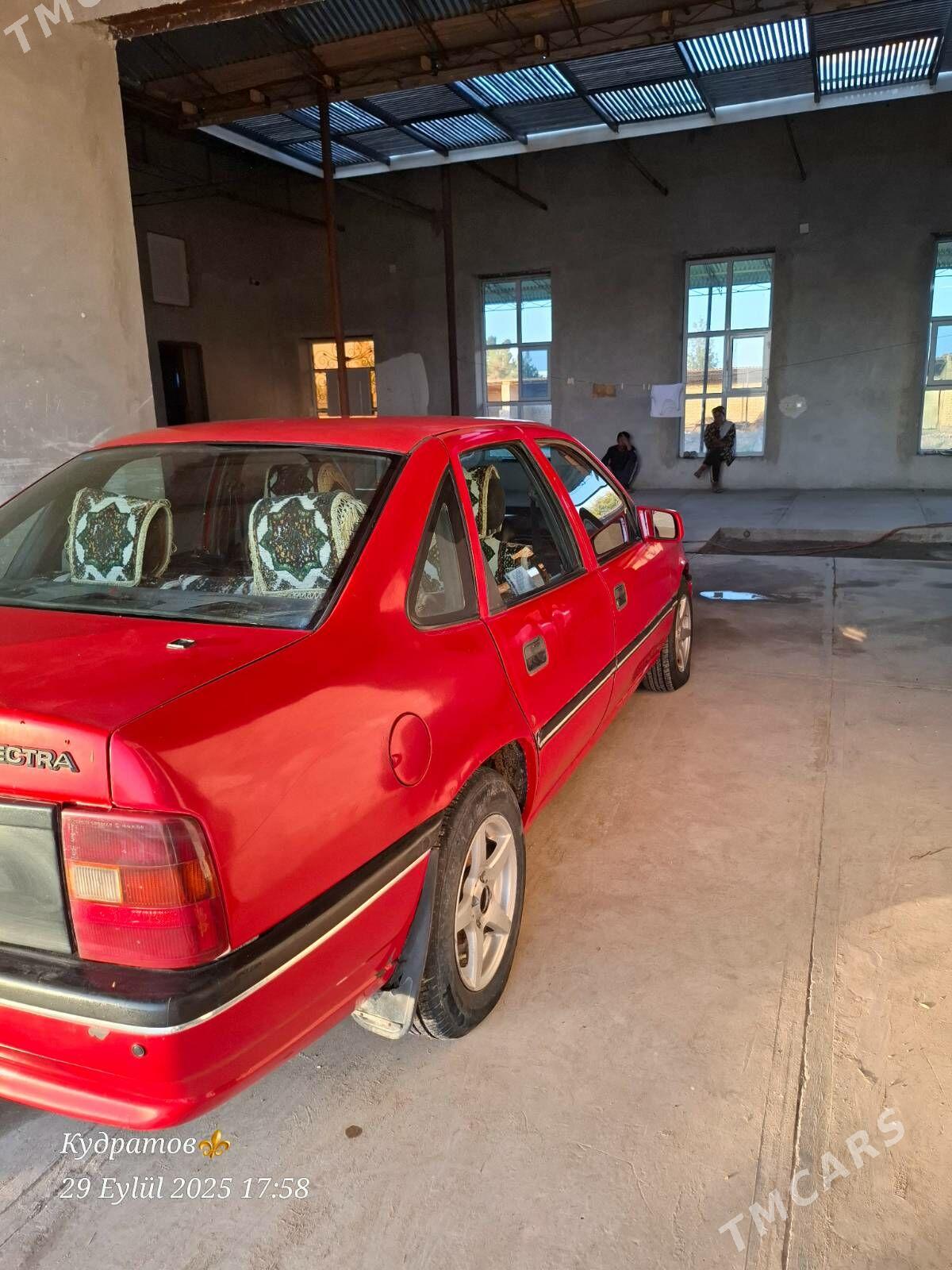Opel Vectra 1990 - 36 000 TMT - Сейди - img 4