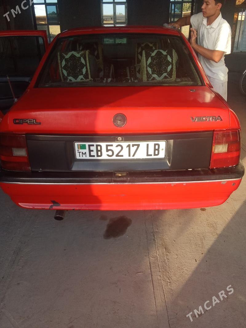 Opel Vectra 1990 - 36 000 TMT - Сейди - img 5