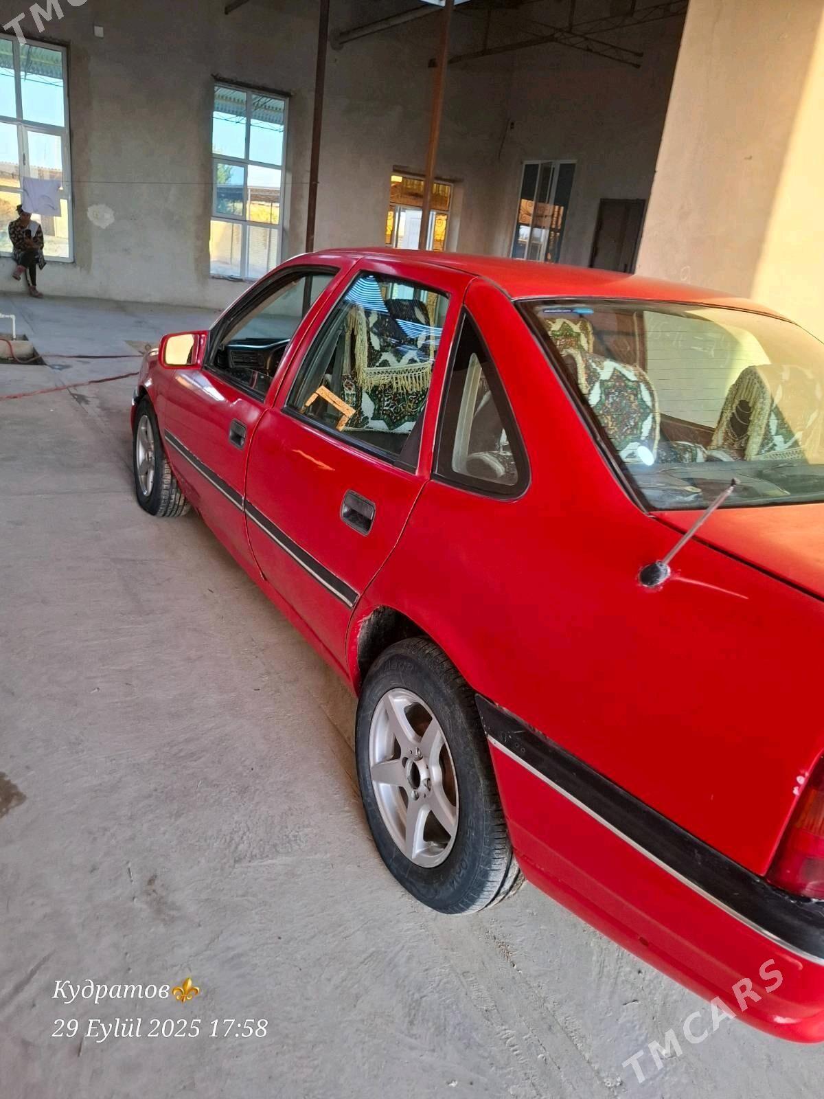 Opel Vectra 1990 - 36 000 TMT - Сейди - img 6