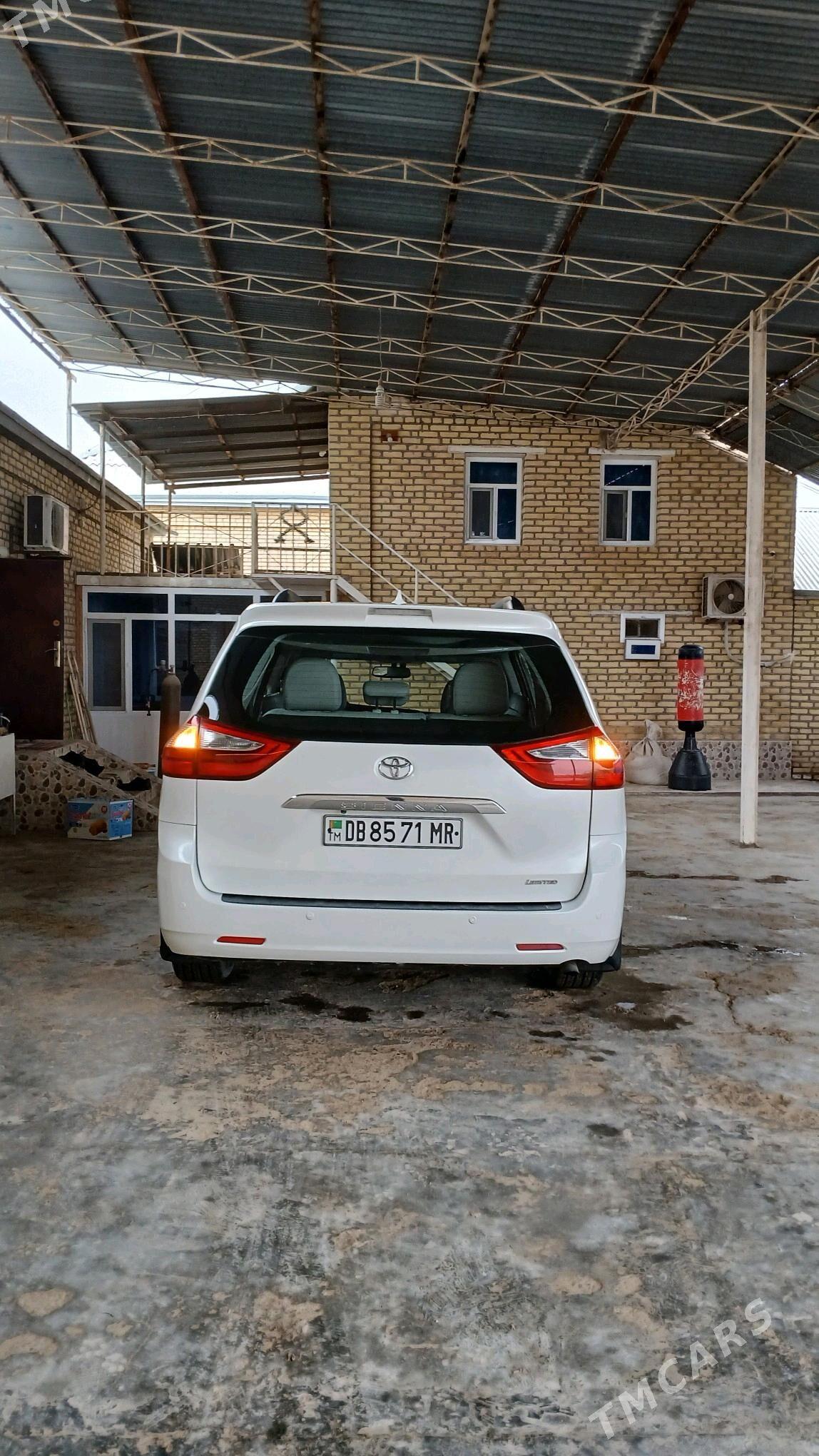 Toyota Sienna 2019 - 485 000 TMT - Мары - img 6