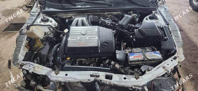 Toyota Avalon 2002 - 115 000 TMT - Мургап - img 3