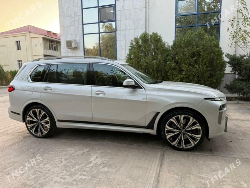 BMW X7 2023 - 1 780 000 TMT - Ашхабад - img 9