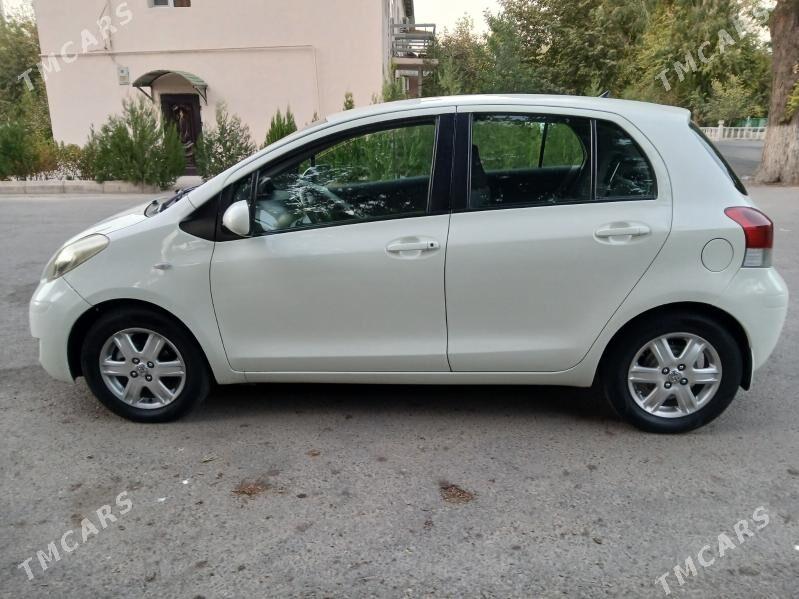 Toyota Yaris 2010 - 120 000 TMT - 1 mkr - img 2