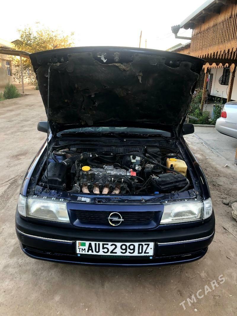 Opel Vectra 1995 - 50 000 TMT - Gurbansoltan Eje - img 3