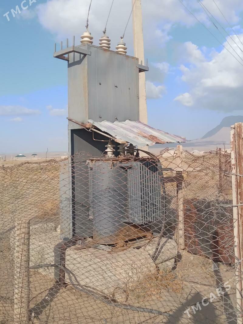 Transformator Tp 63 - Jebel - img 2