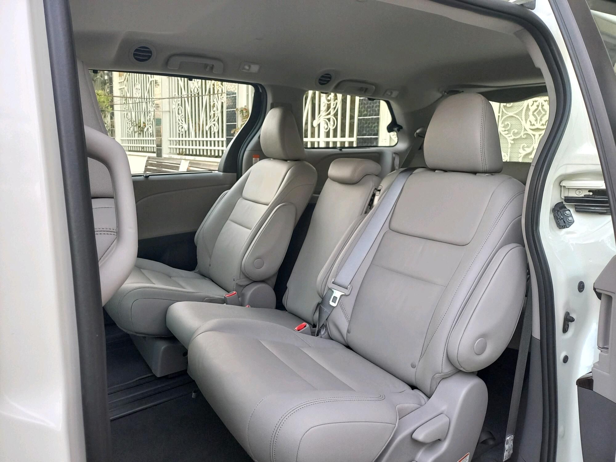 Toyota Sienna 2020 - 450 000 TMT - Ашхабад - img 7