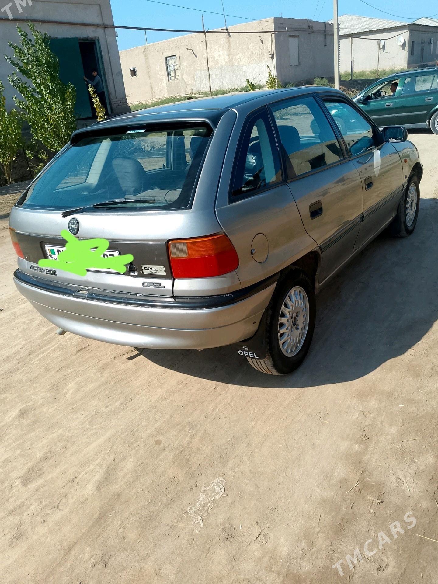 Opel Astra 1993 - 32 000 TMT - Шабатский этрап - img 9