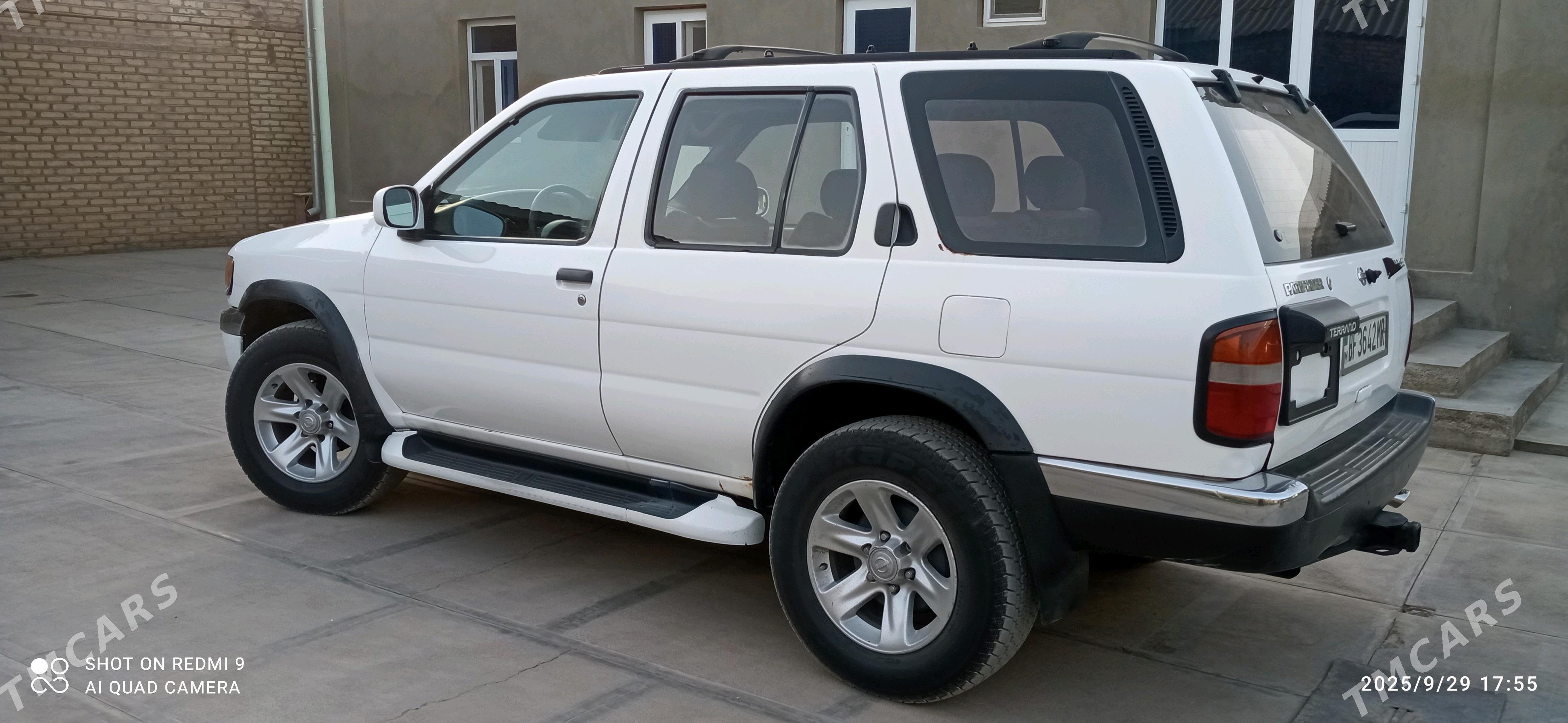 Nissan Pathfinder 1997 - 60 000 TMT - Mary - img 5