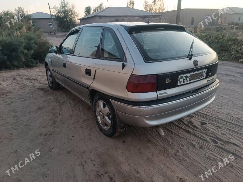 Opel Astra 1995 - 45 000 TMT - Gubadag - img 2