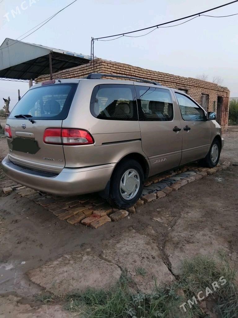 Toyota Sienna 2003 - 155 000 TMT - Сакарчага - img 2
