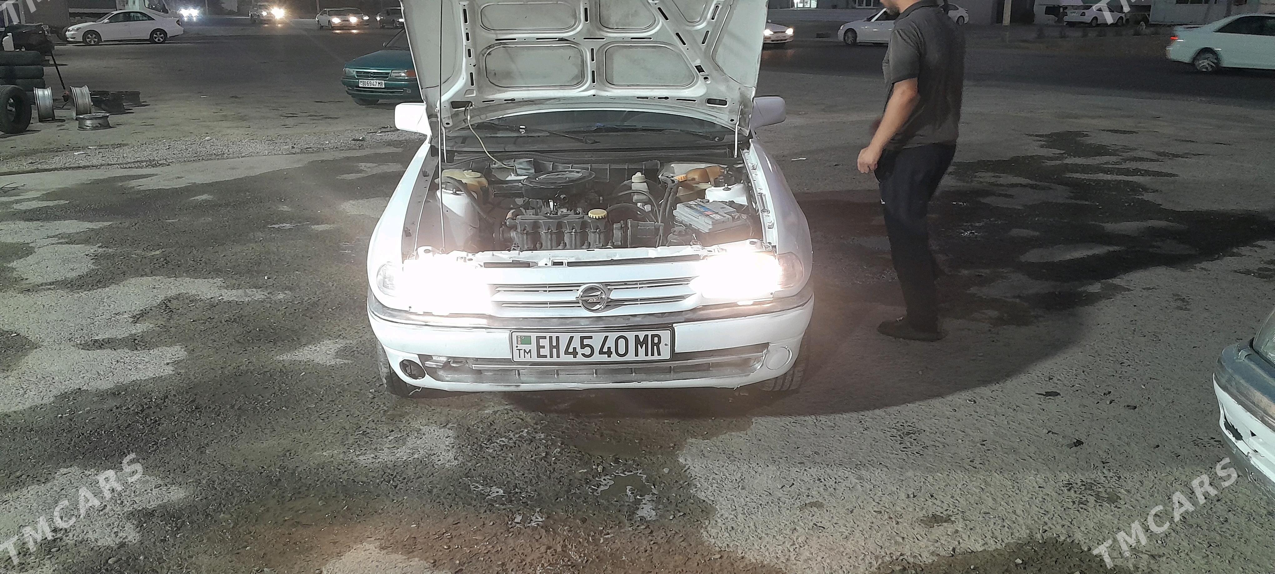 Opel Astra 1992 - 30 000 TMT - Mary - img 6