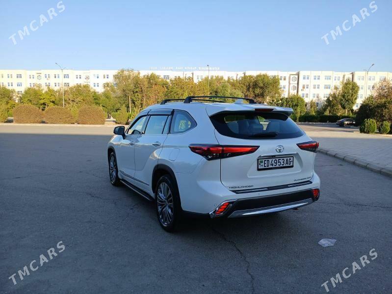 Toyota Highlander 2021 - 650 000 TMT - Daşoguz - img 4