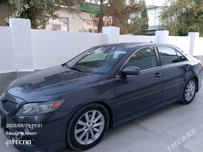 Toyota Camry 2010 - 185 000 TMT - Балканабат - img 2