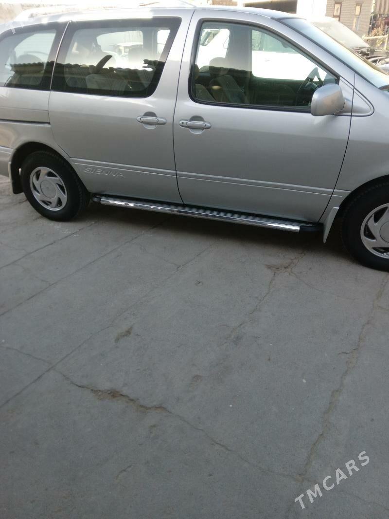 Toyota Sienna 2001 - 174 000 TMT - Mary - img 5