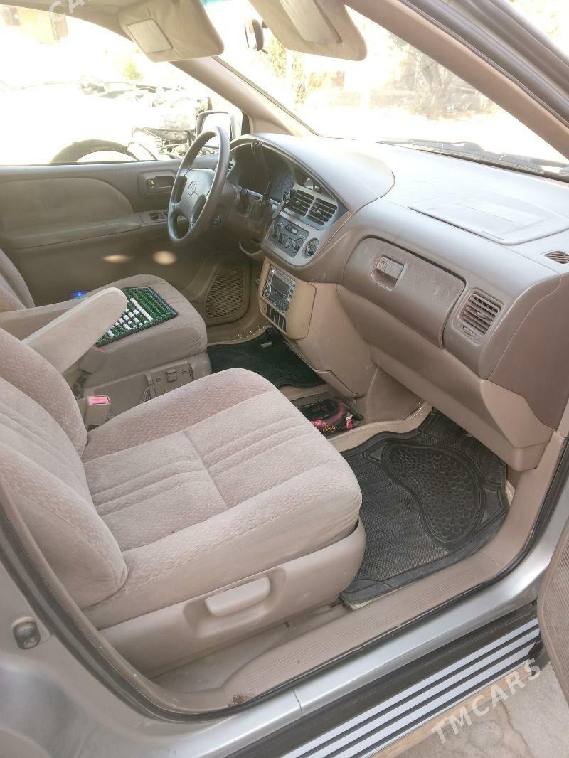 Toyota Sienna 2001 - 174 000 TMT - Mary - img 10