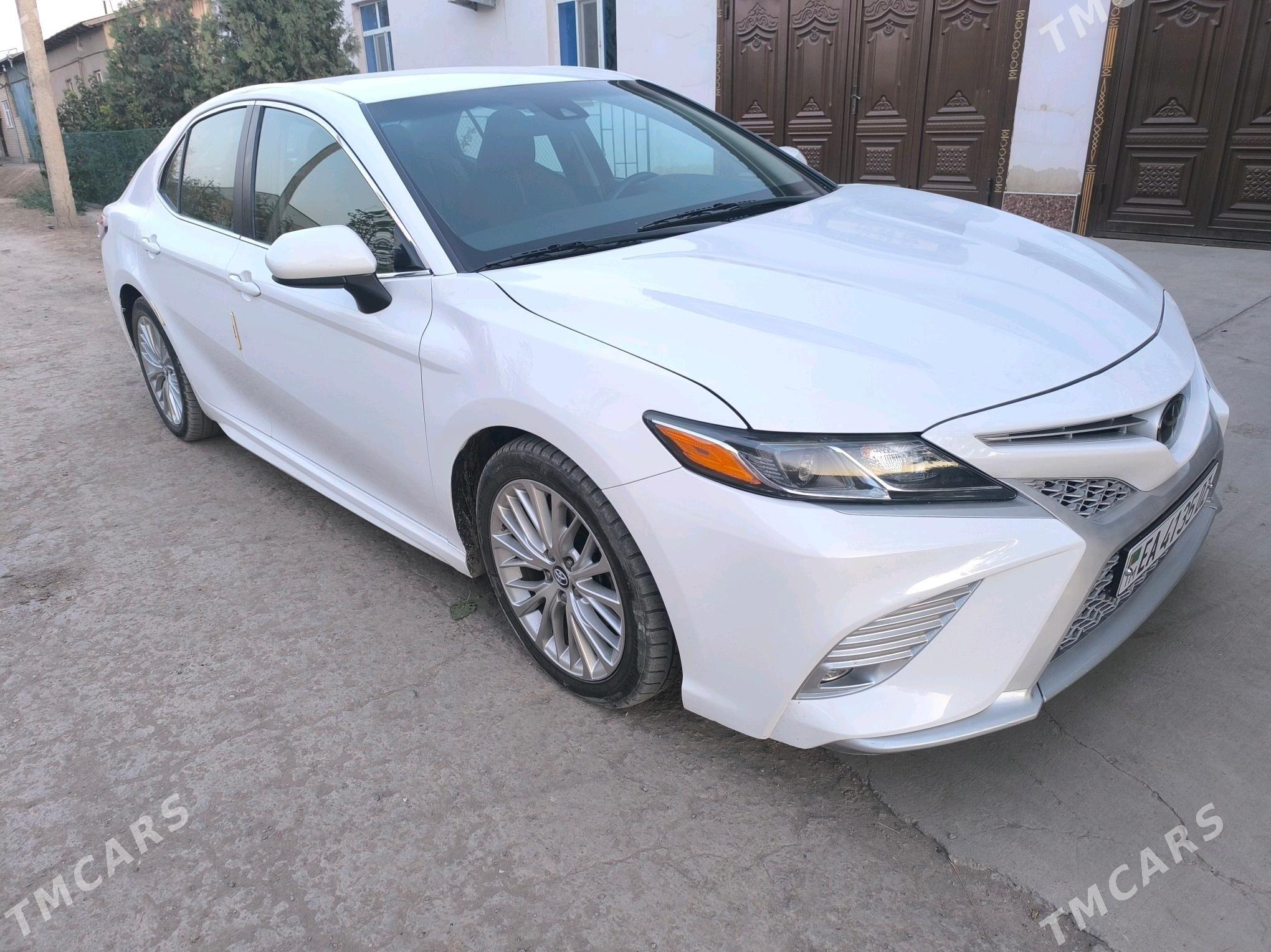 Toyota Camry 2018 - 400 000 TMT - Köneürgenç - img 6