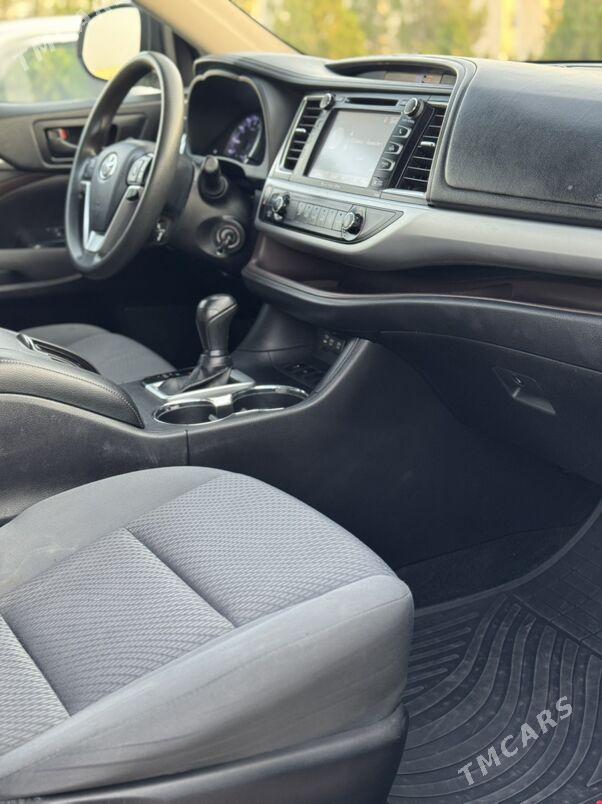 Toyota Highlander 2019 - 395 000 TMT - Балканабат - img 4