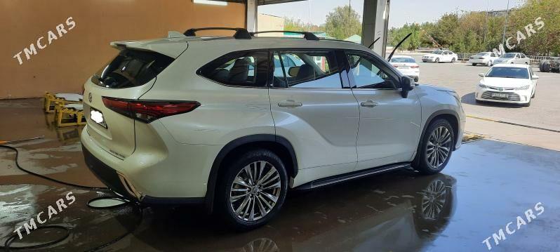 Toyota Highlander 2021 - 640 000 TMT - Ашхабад - img 4