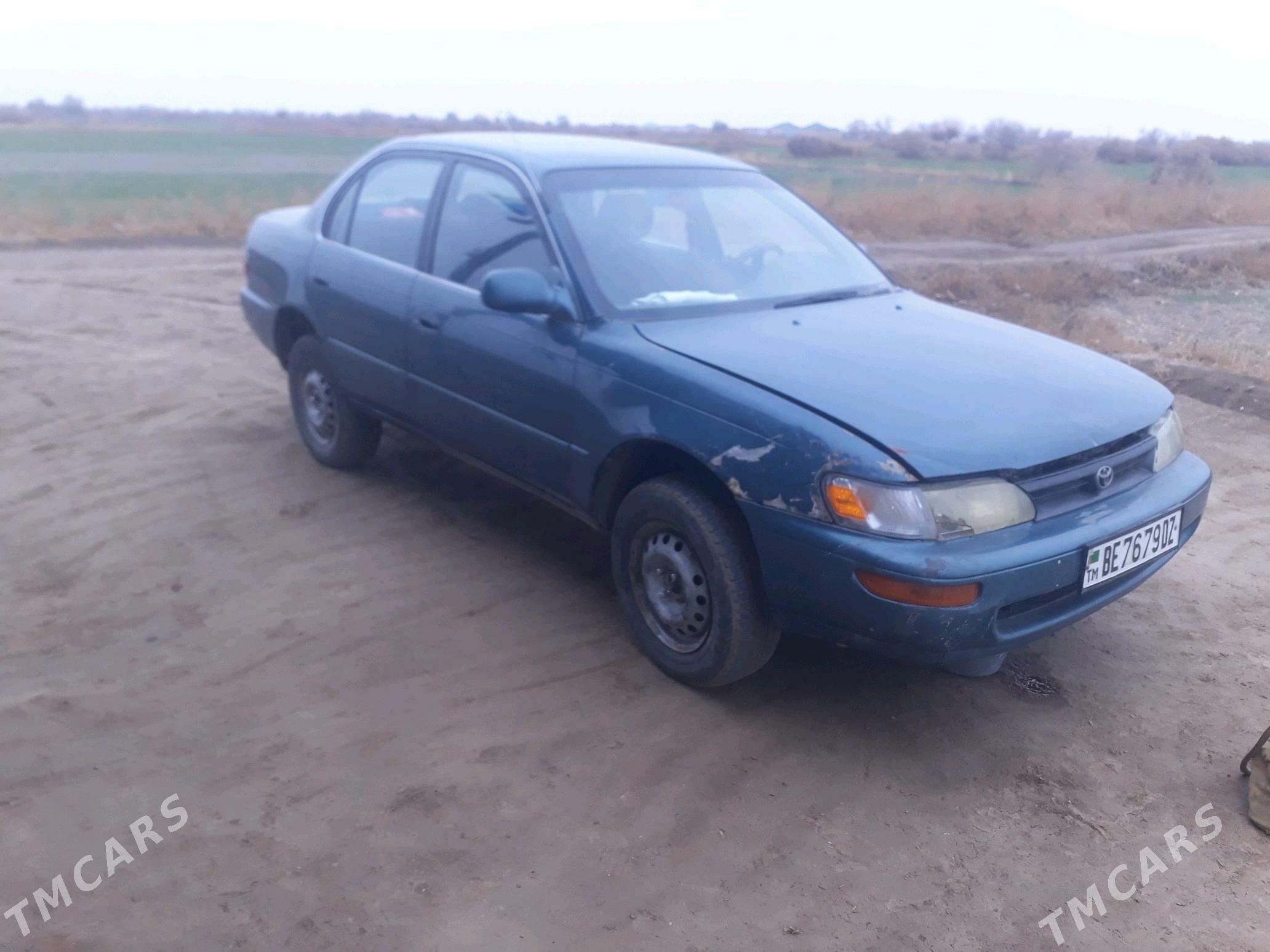 Toyota Corolla 1993 - 45 000 TMT - Акдепе - img 4