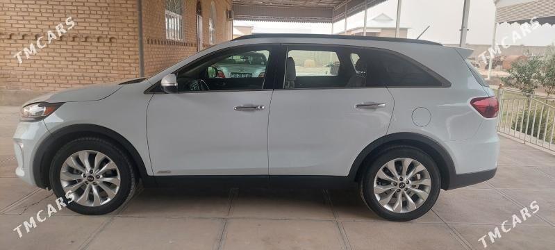 Kia Sorento 2020 - 300 000 TMT - Baýramaly - img 6