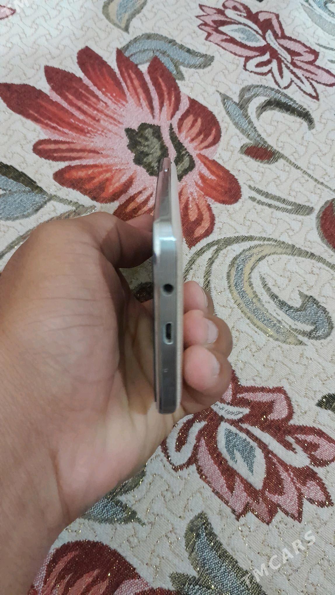 Samsung J2 prime.On 5 - Wekilbazar - img 3