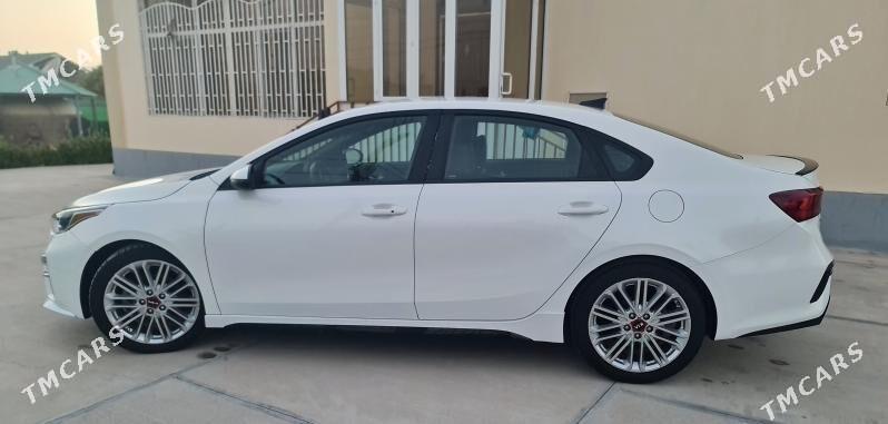 Kia Forte 2021 - 232 000 TMT - Досааф - img 7