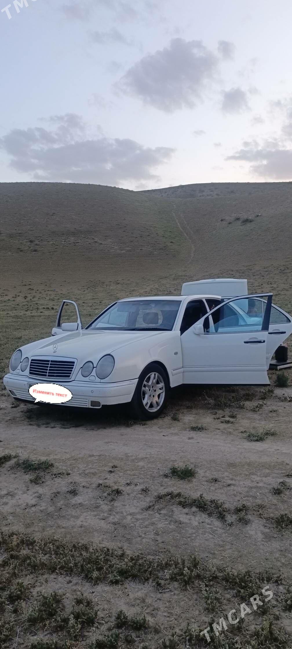 Mercedes-Benz E320 1998 - 95 000 TMT - Änew - img 5