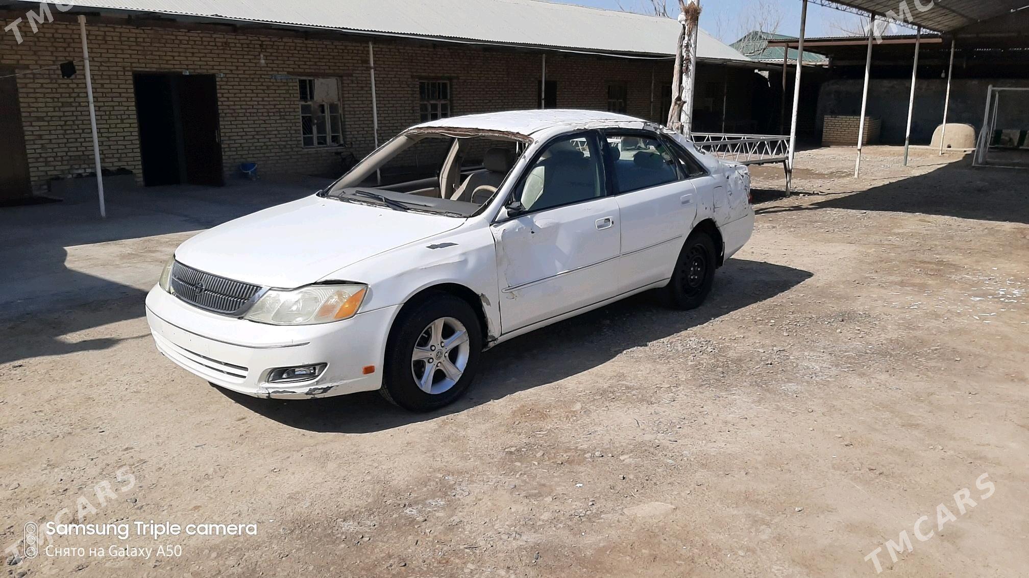 Toyota Avalon 2001 - 113 000 TMT - Мары - img 5